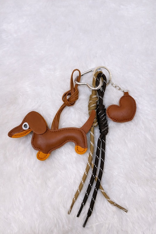 Premium Leather Dachshund Bag Charm – Aesthetic Keychain & Bag Accessory 🤎
